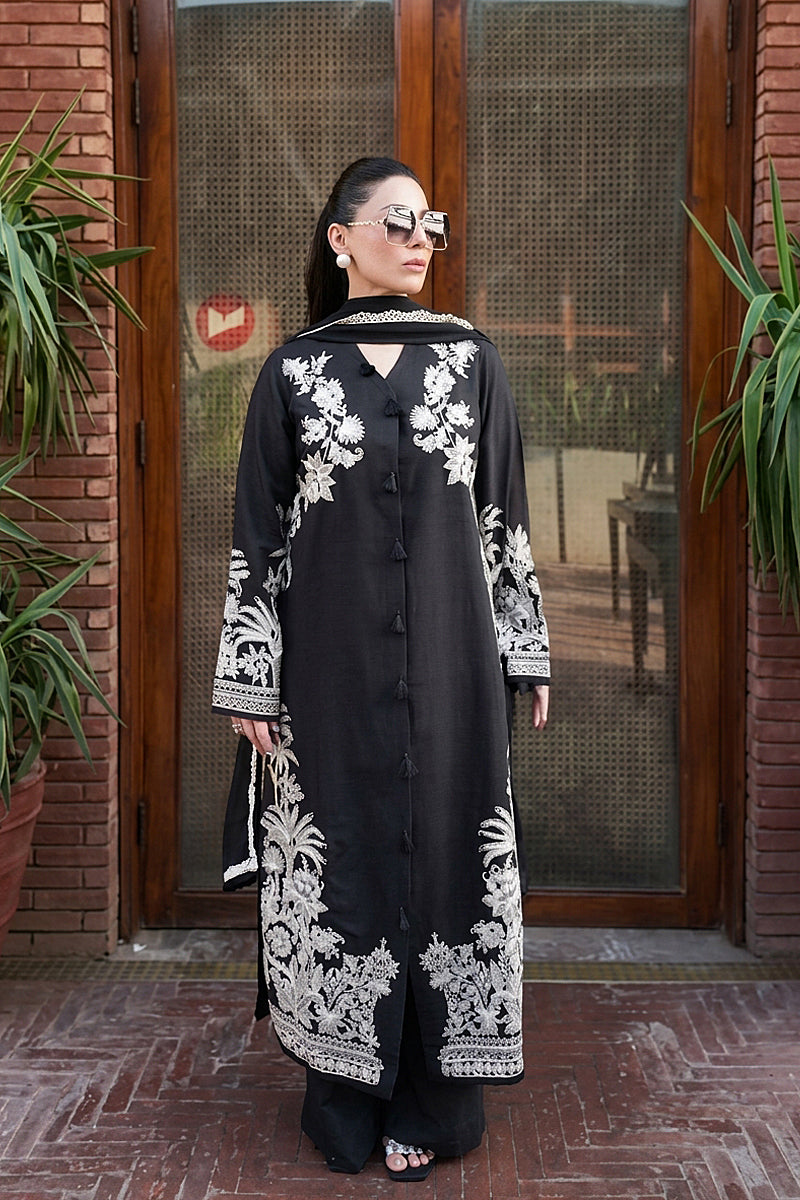 'Layla' Embroidered Set