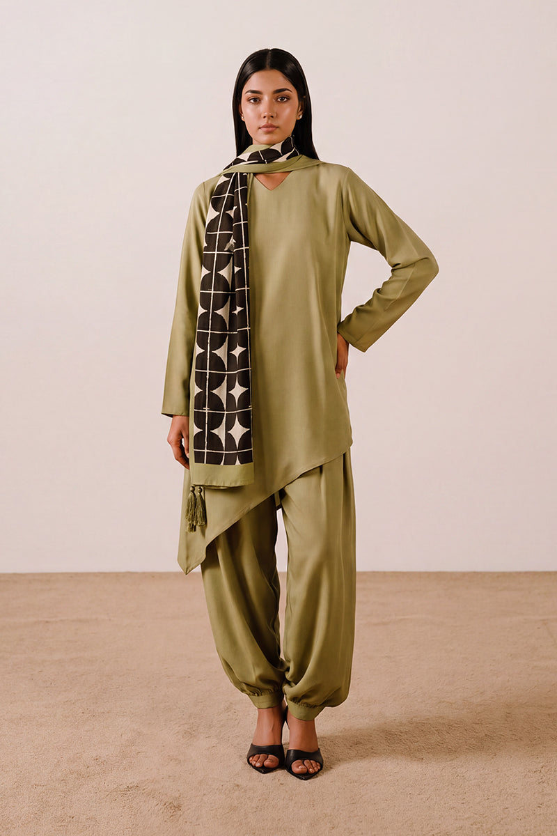 'Gulrukh' Set