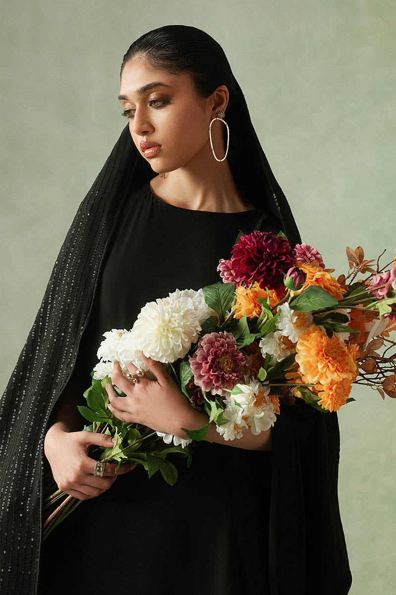 'ZEBAISH' DRAPE KAFTAN SET