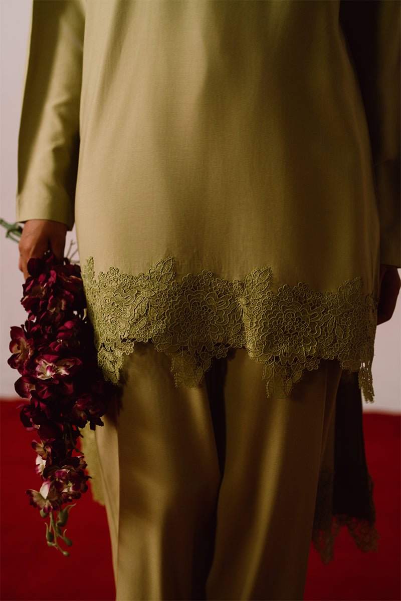 'Neelo' Lace Set
