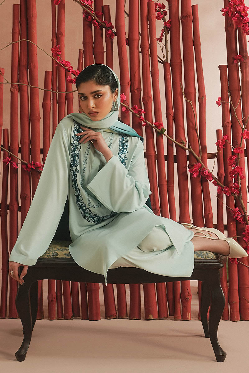 'NILOFER' KURTA SET
