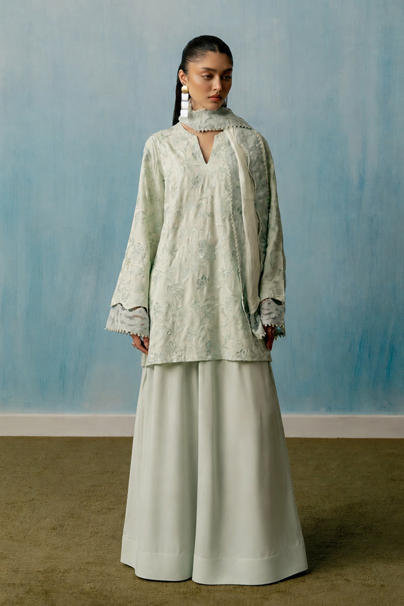 'Maya' Embroidered Set