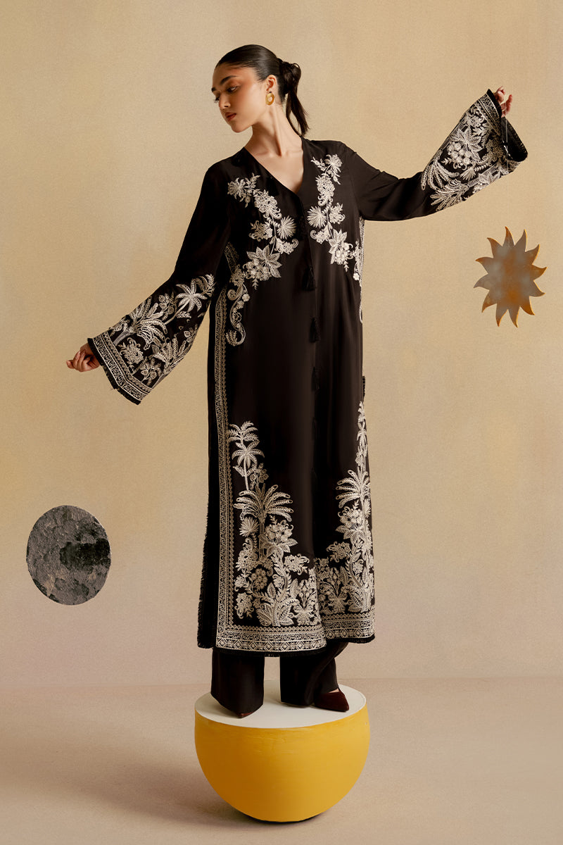 'Layla' Embroidered Set