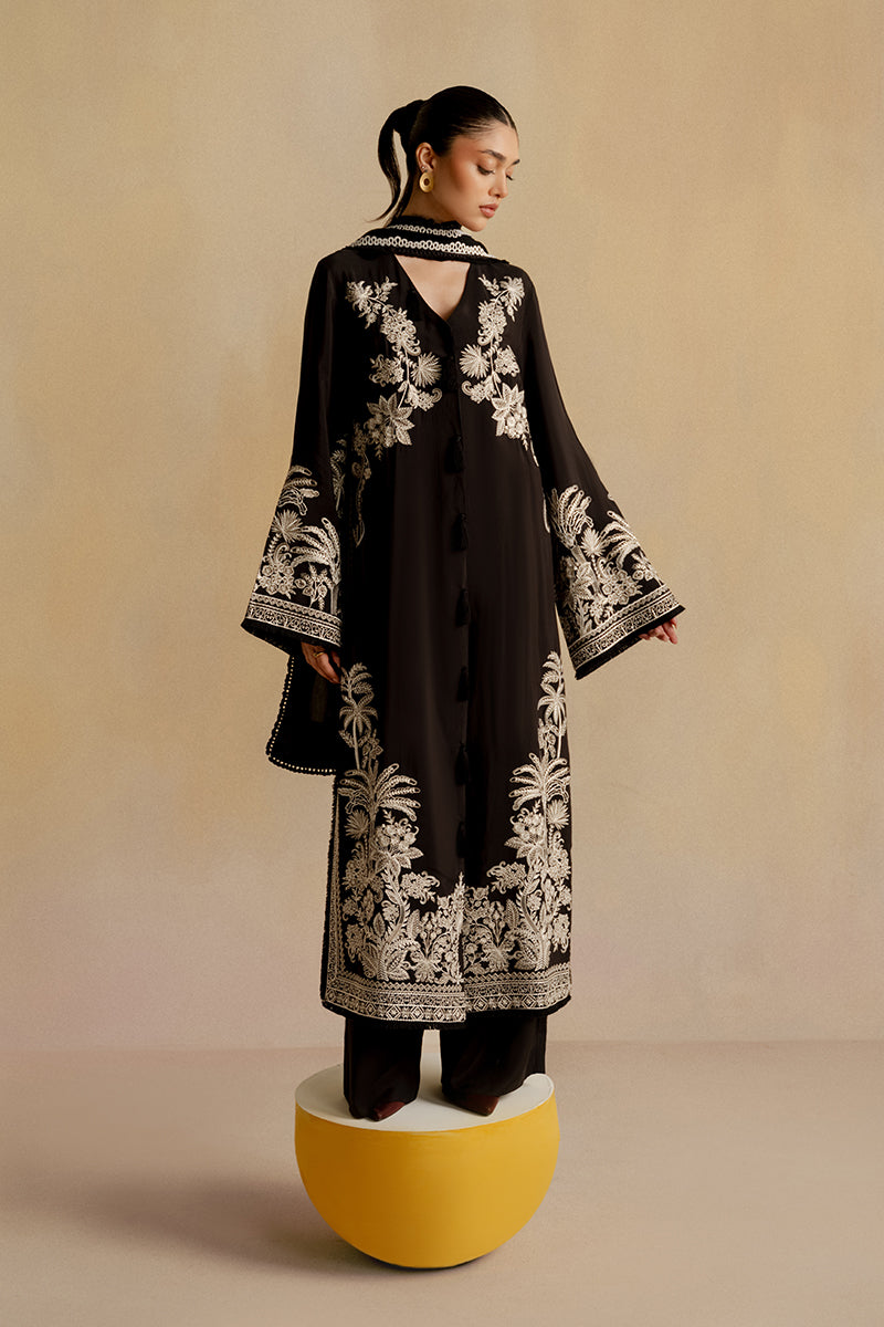 'Layla' Embroidered Set